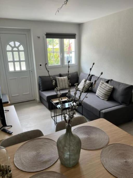 Appartement Douillet, Amenage Proche Riviera. Attalens Eksteriør bilde